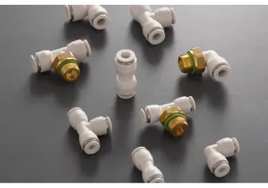 Racor Automático para alimentos, bebidas y agua caliente -Rosca CW510L, Cuerpo y anillo PPSU